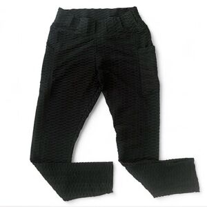 Women’s Black Textured Scrunch Leggings
